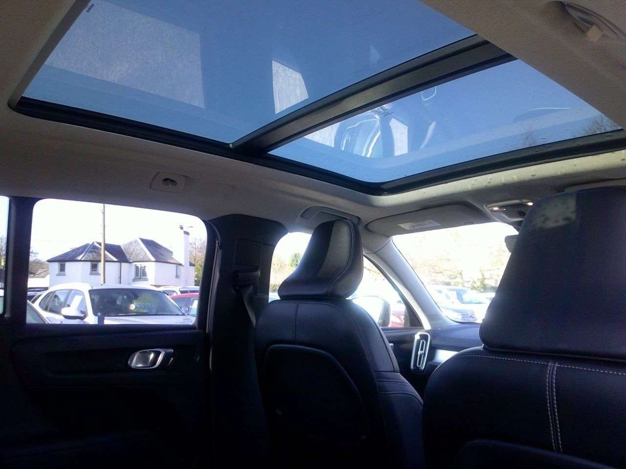 2018 VOLVO XC40 2018 VOLVO XC40