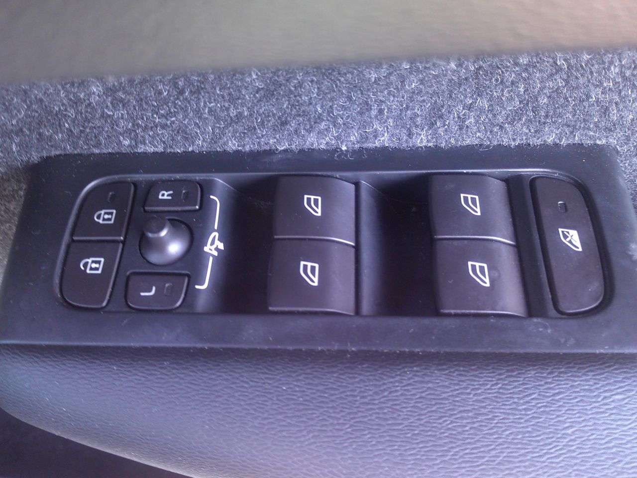 2018 VOLVO XC40 2018 VOLVO XC40