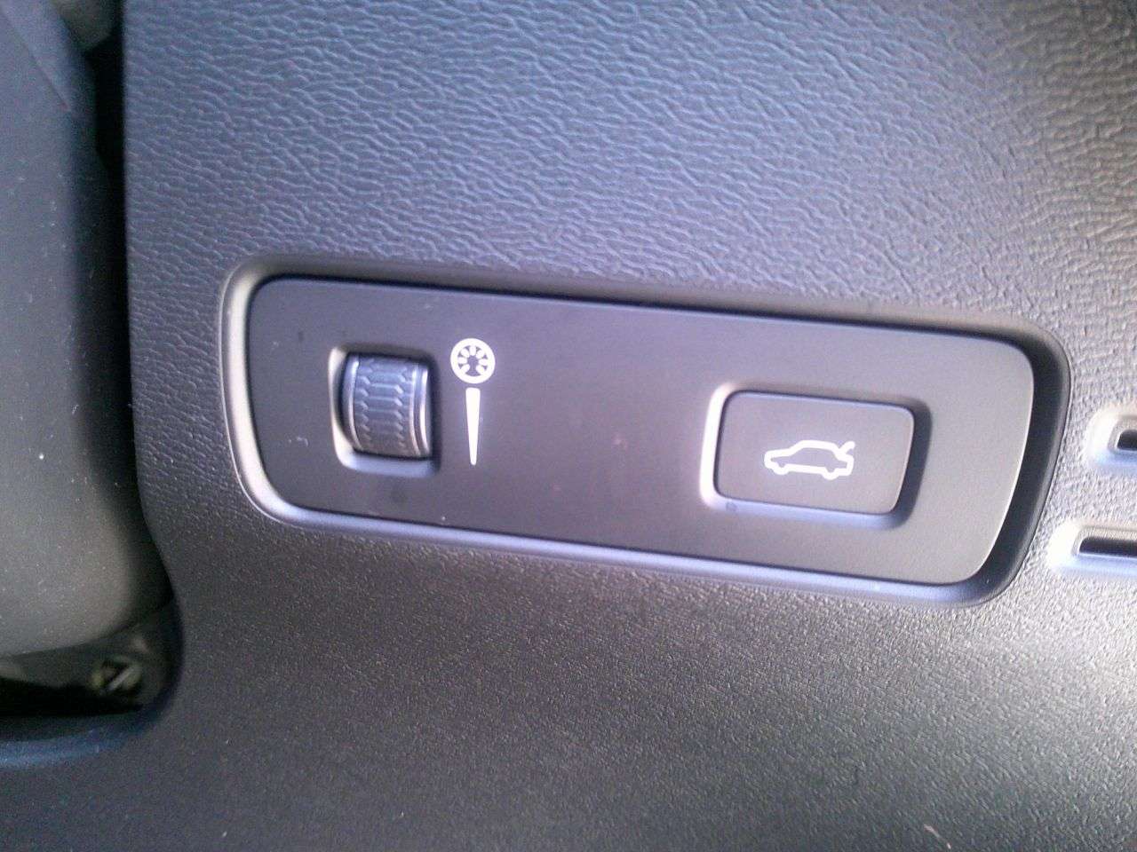 2018 VOLVO XC40 2018 VOLVO XC40