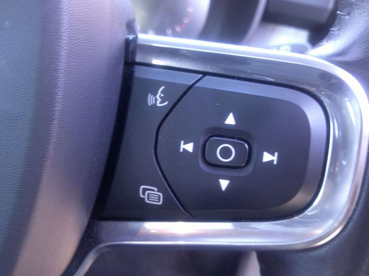 2018 VOLVO XC40 2018 VOLVO XC40