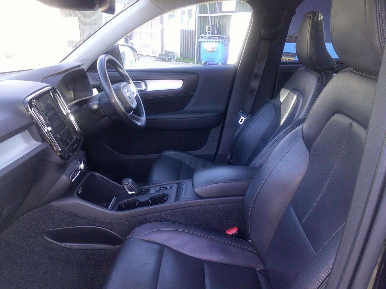 2018 VOLVO XC40 2018 VOLVO XC40