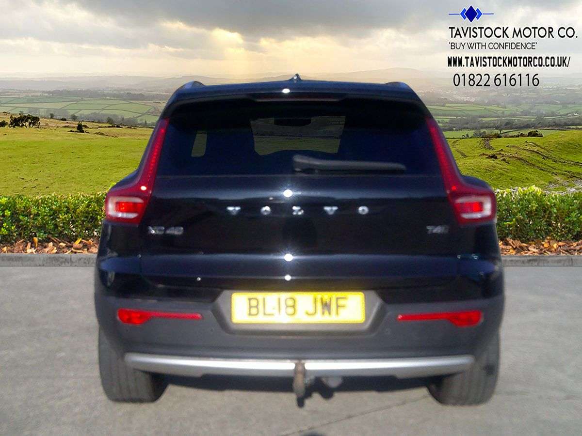 2018 VOLVO XC40 2018 VOLVO XC40