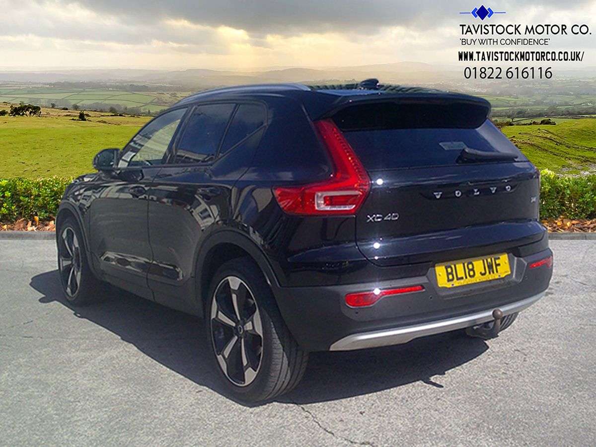 2018 VOLVO XC40 2018 VOLVO XC40