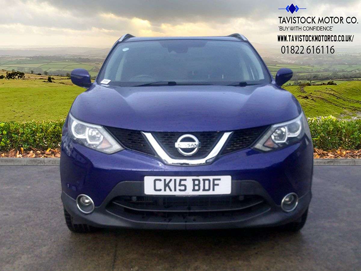 A 2015 NISSAN QASHQAI 1.6 dCi n-tec+ SUV 5dr Diesel Manual 2WD Euro 5 (s/s) (130 ps) 2 KEYS+OVER A 2015 NISSAN QASHQAI 1.6 dCi n-tec+ SUV 5dr Diesel Manual 2WD Euro 5 (s/s) (130 ps) 2 KEYS+OVER