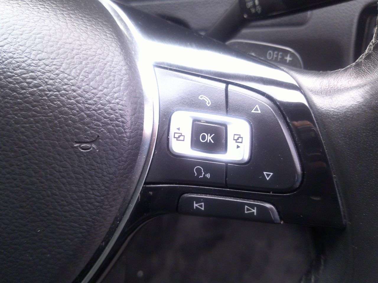 2017 VOLKSWAGEN GOLF 2017 VOLKSWAGEN GOLF