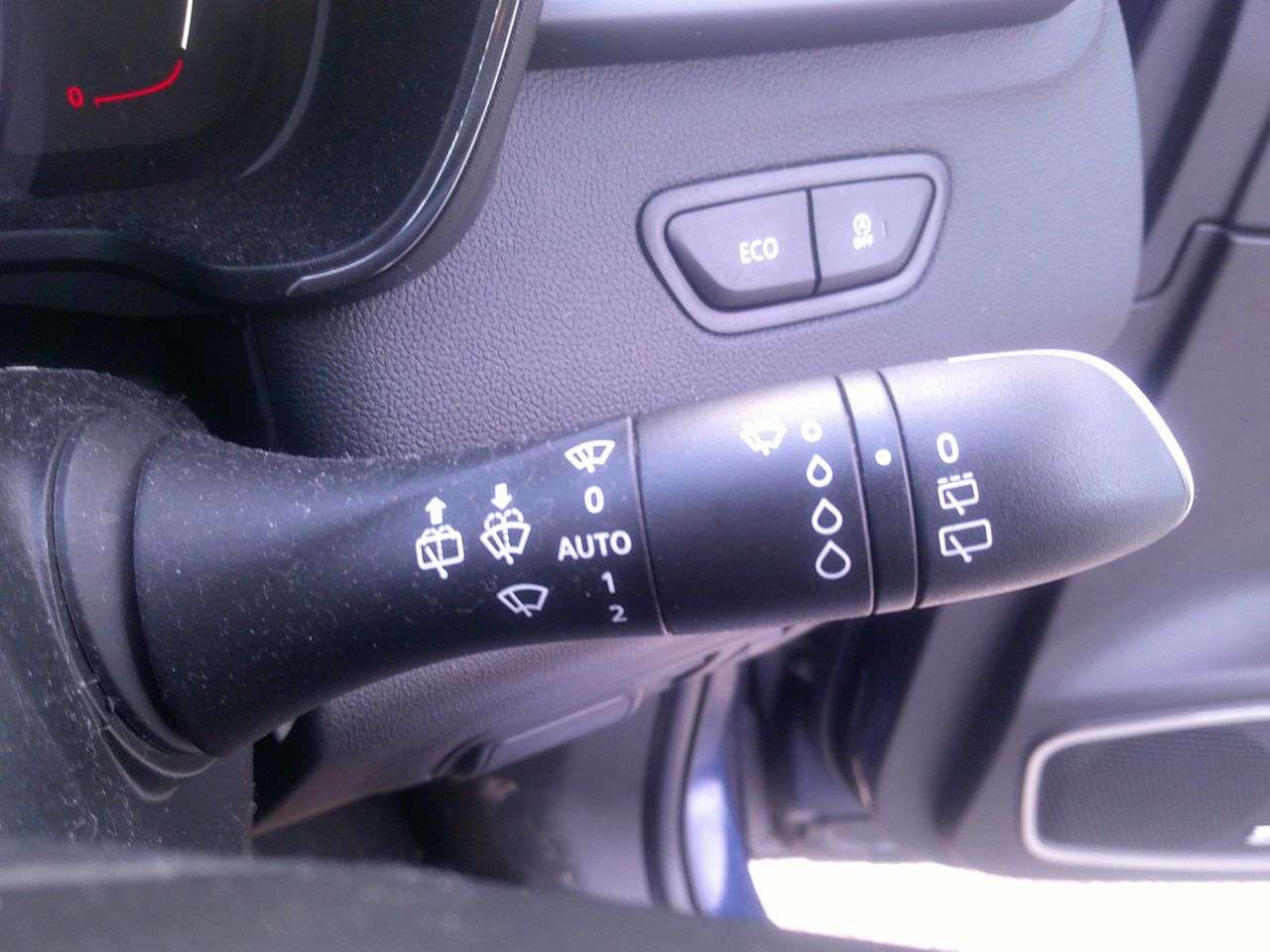 2016 RENAULT KADJAR 2016 RENAULT KADJAR