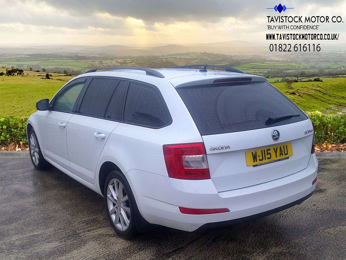 2015 SKODA OCTAVIA 2015 SKODA OCTAVIA
