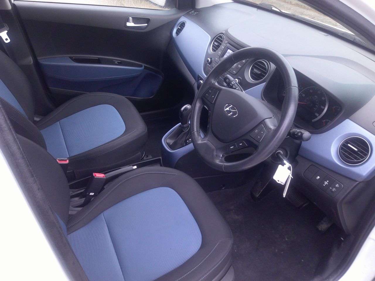 2016 HYUNDAI I10 2016 HYUNDAI I10