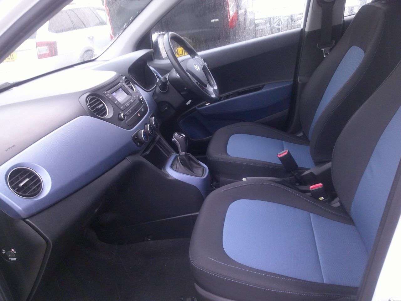 2016 HYUNDAI I10 2016 HYUNDAI I10