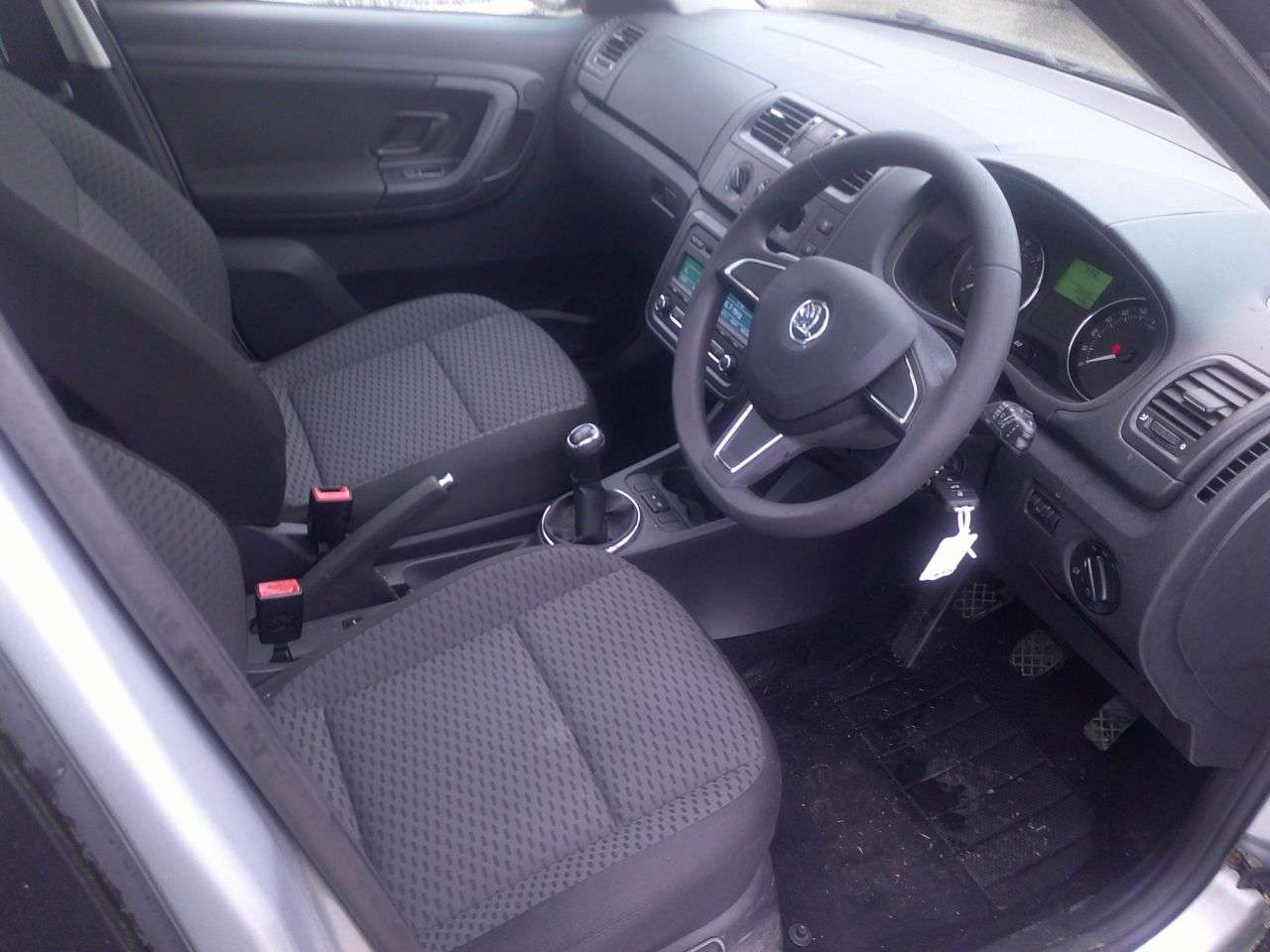 2015 SKODA ROOMSTER 2015 SKODA ROOMSTER