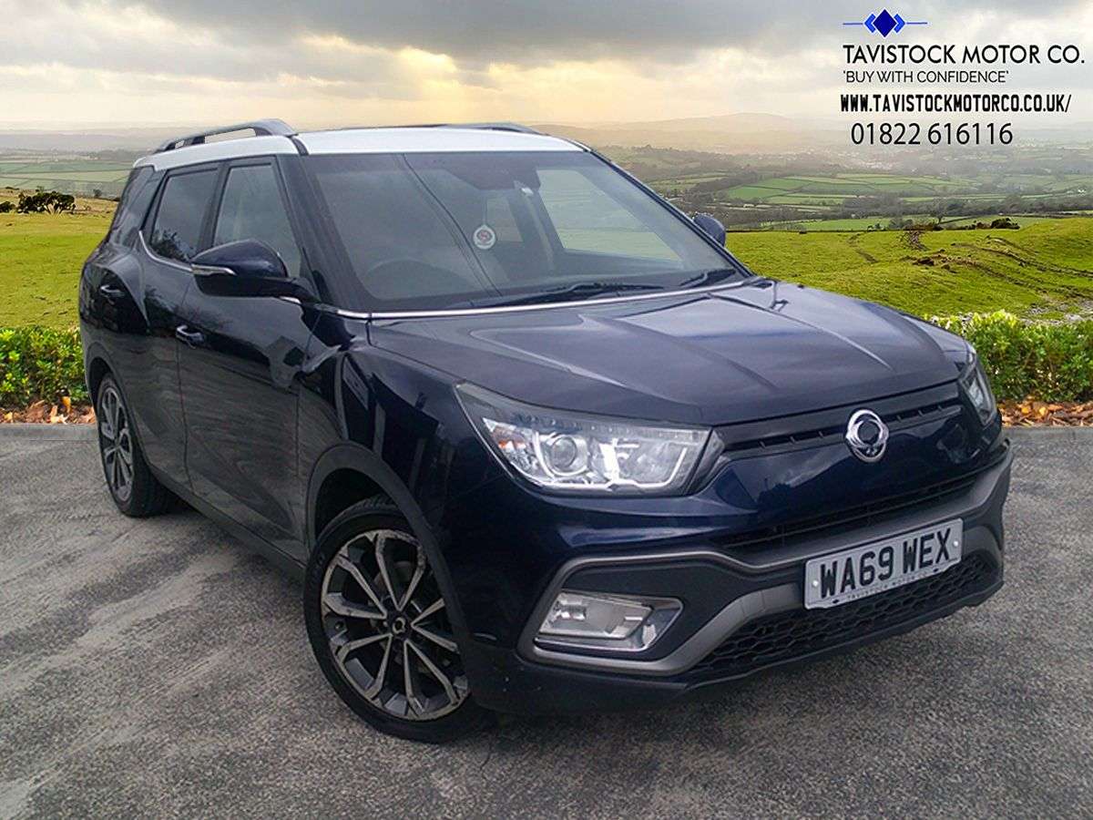 A 2019 SSANGYONG TIVOLI XLV 1.6D Ultimate SUV 5dr Diesel Manual Euro 6 (115 ps) 2 KEYS+OVER 50 CARS IN A 2019 SSANGYONG TIVOLI XLV 1.6D Ultimate SUV 5dr Diesel Manual Euro 6 (115 ps) 2 KEYS+OVER 50 CARS IN