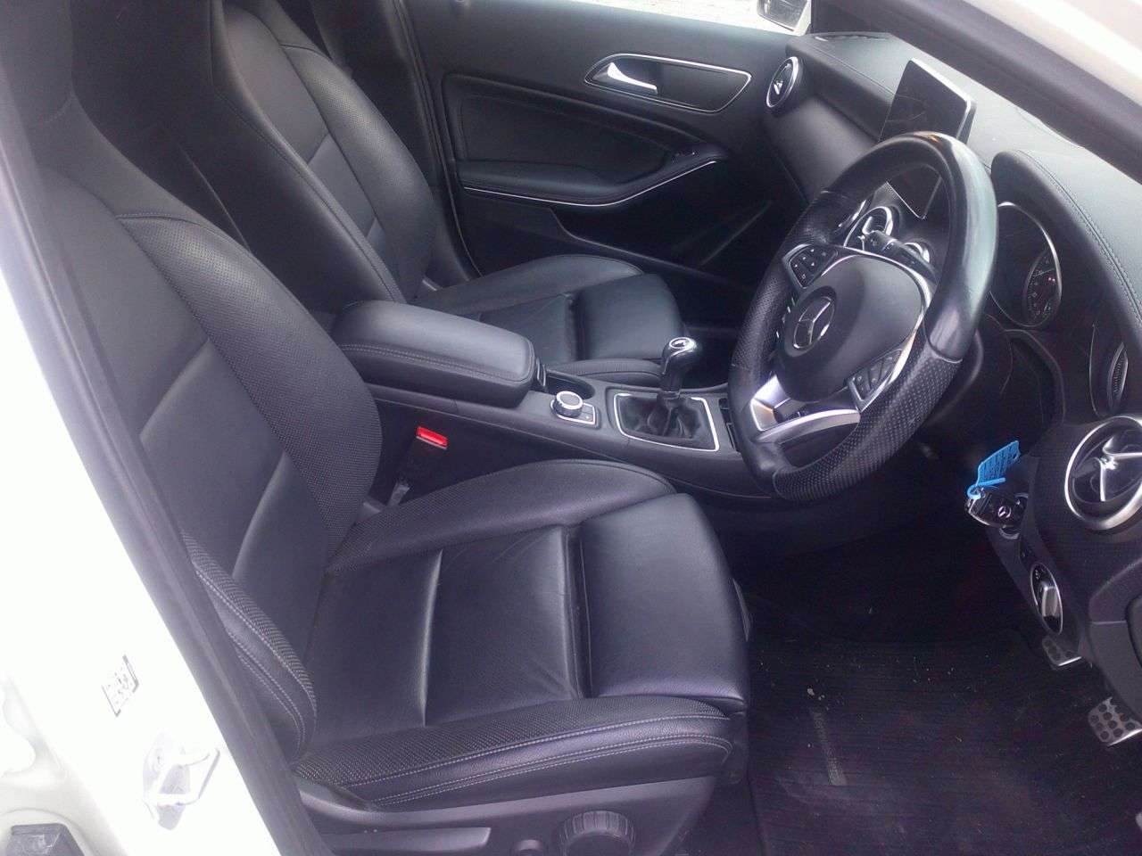 2015 MERCEDES-BENZ A-CLASS 2015 MERCEDES-BENZ A-CLASS