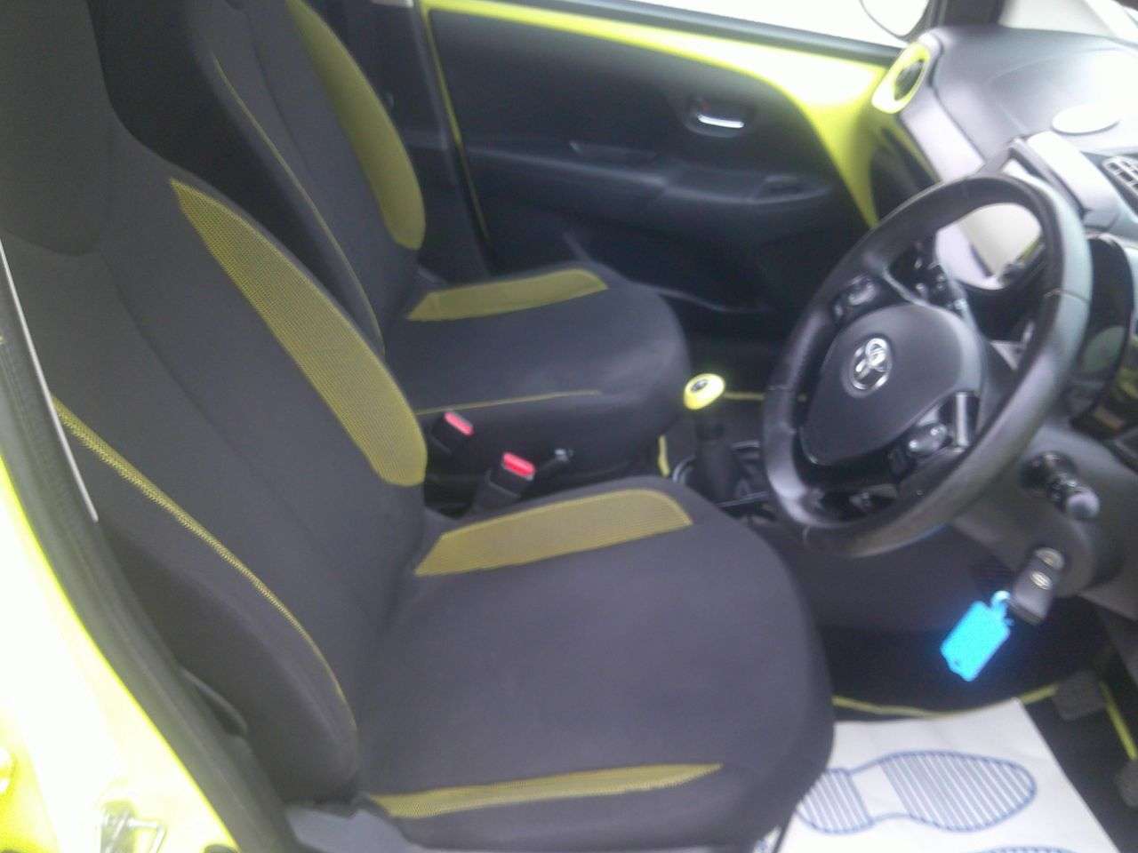 2017 TOYOTA AYGO 2017 TOYOTA AYGO
