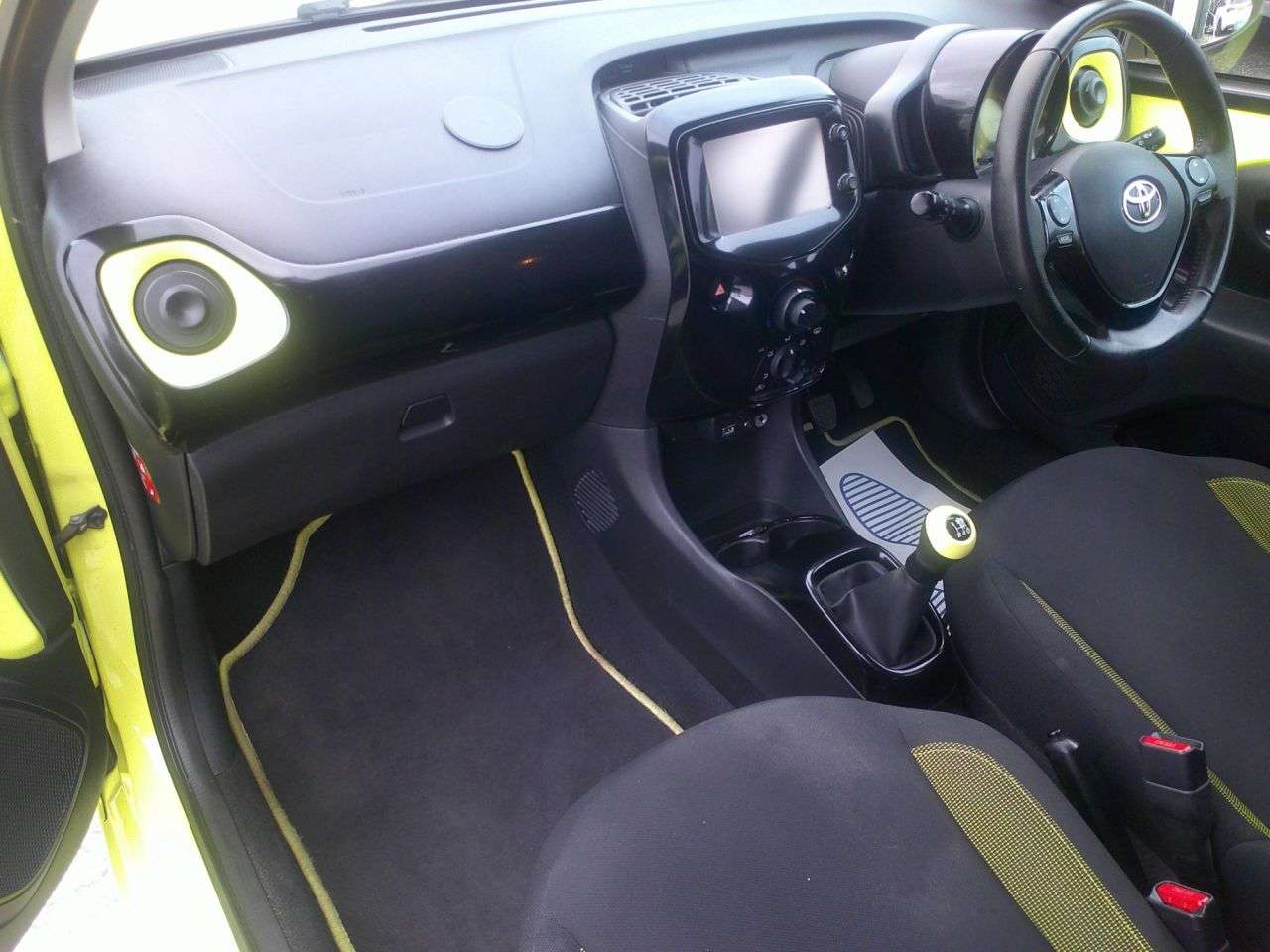 2017 TOYOTA AYGO 2017 TOYOTA AYGO