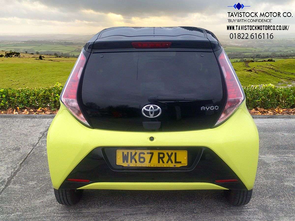 2017 TOYOTA AYGO 2017 TOYOTA AYGO