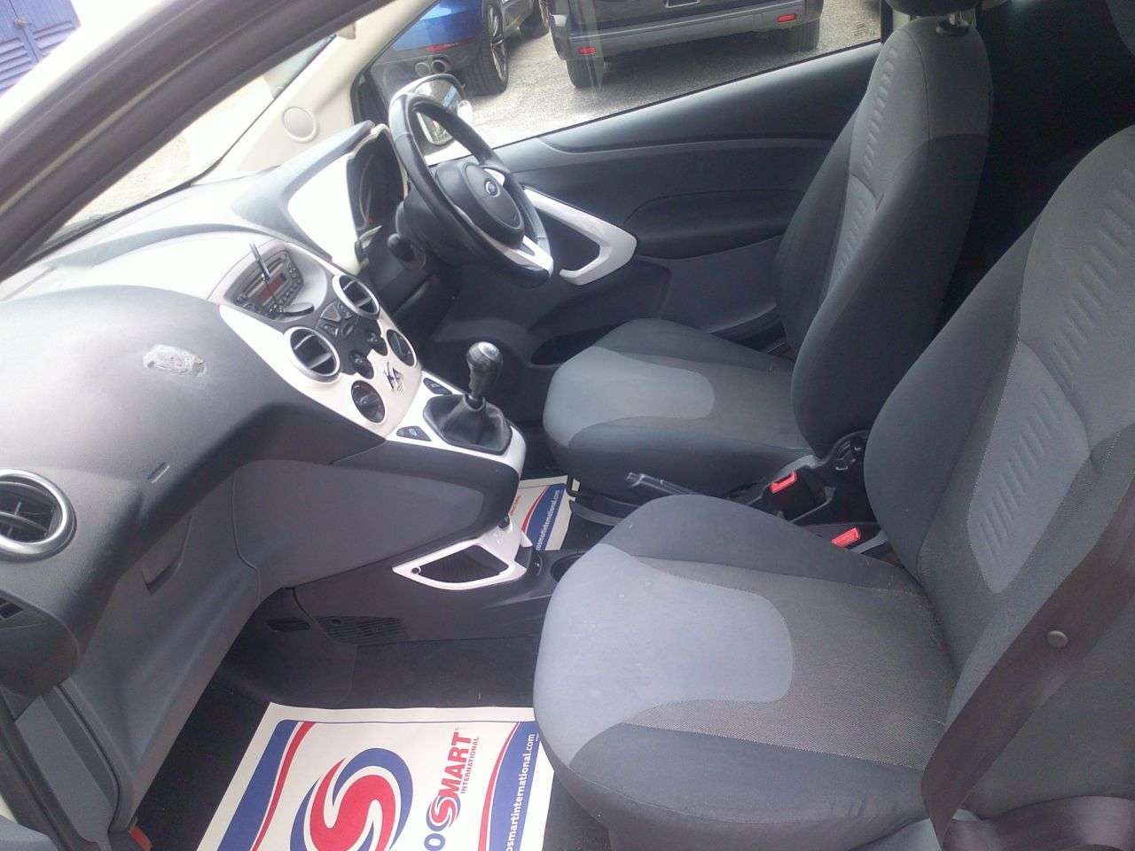 2013 FORD KA 2013 FORD KA