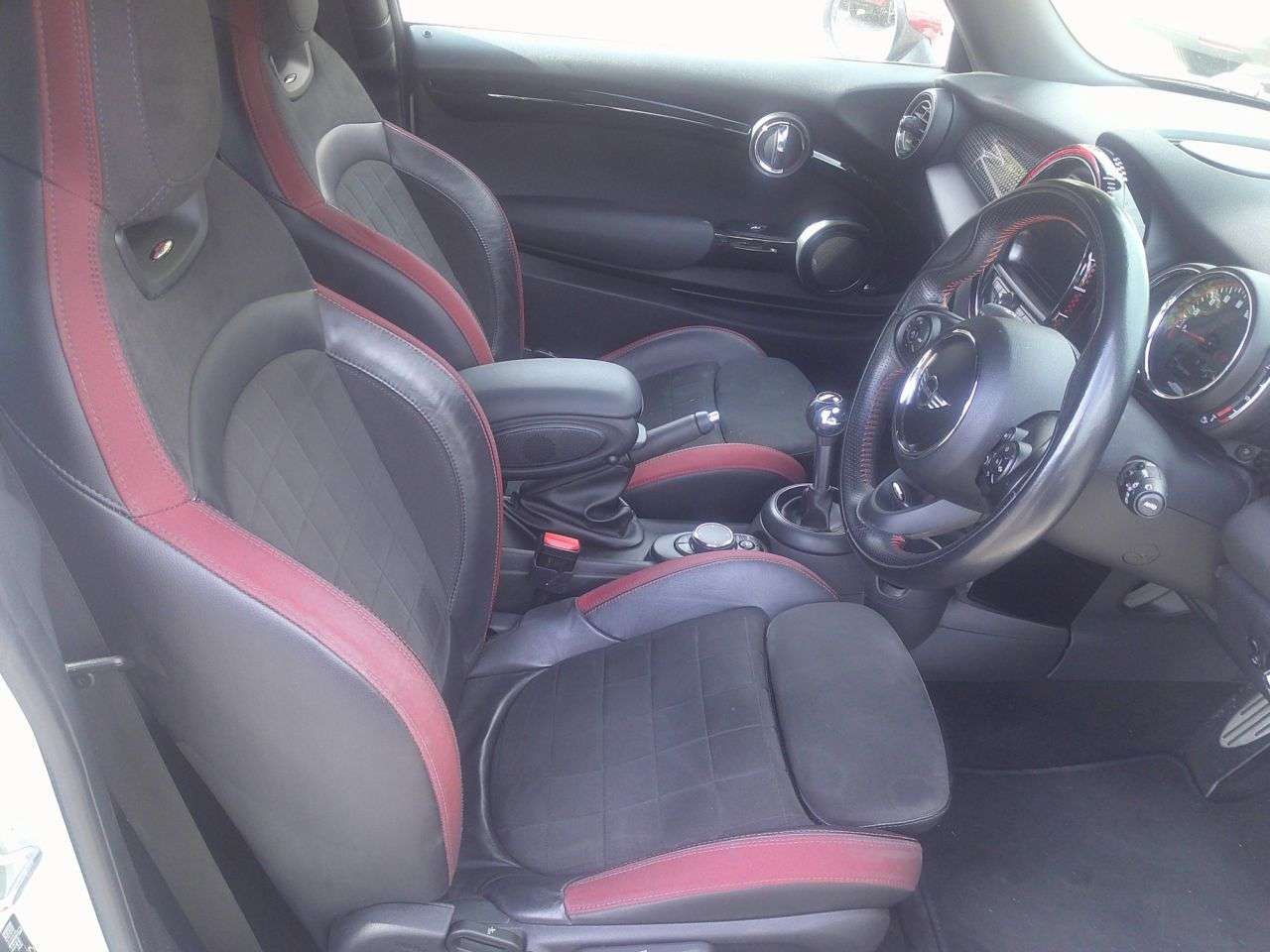 2018 MINI HATCH 2018 MINI HATCH