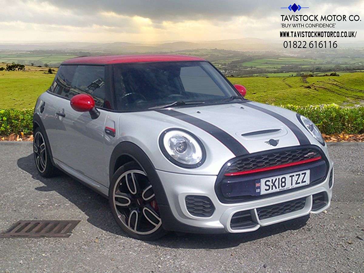 A 2018 MINI HATCH 2.0 John Cooper Works Hatchback 3dr Petrol Manual Euro 6 (s/s) (231 ps) OVE A 2018 MINI HATCH 2.0 John Cooper Works Hatchback 3dr Petrol Manual Euro 6 (s/s) (231 ps) OVE
