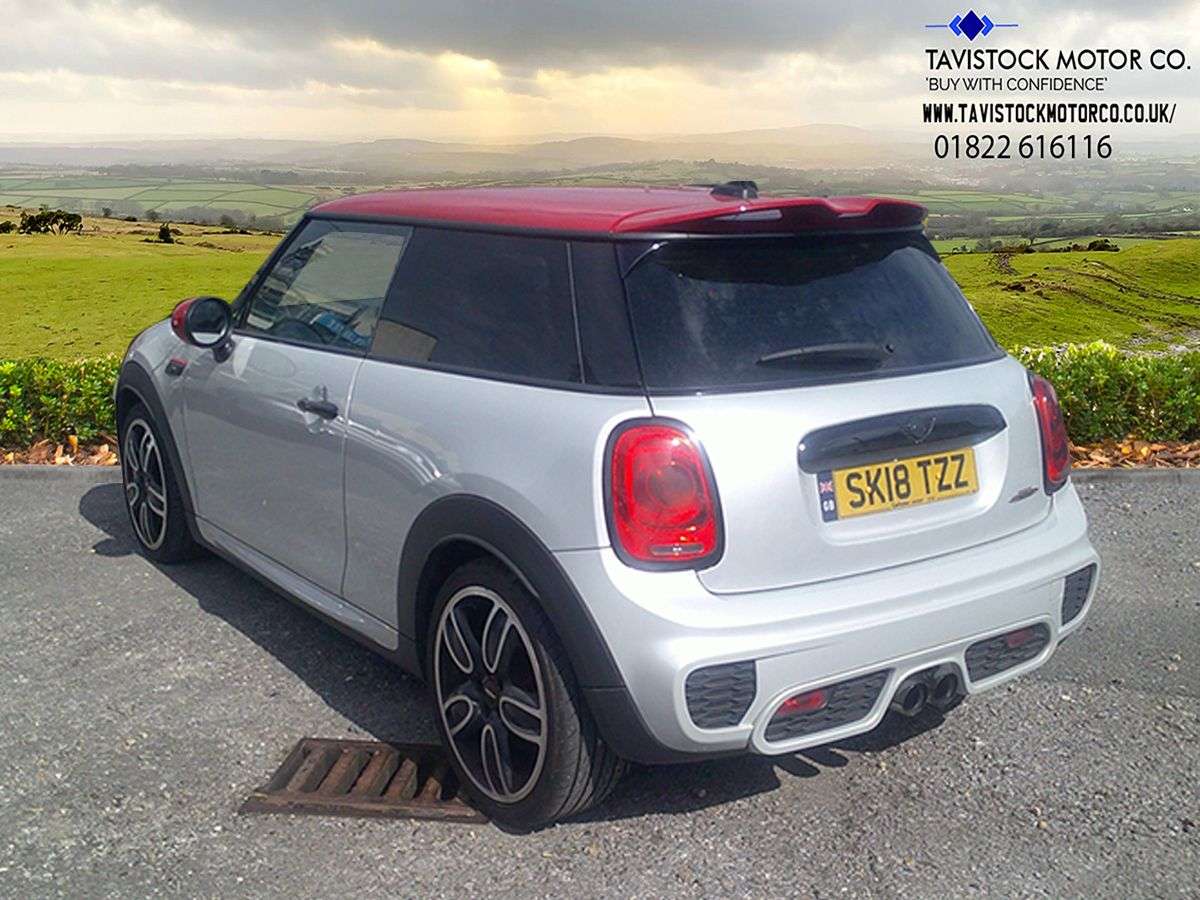 2018 MINI HATCH 2018 MINI HATCH