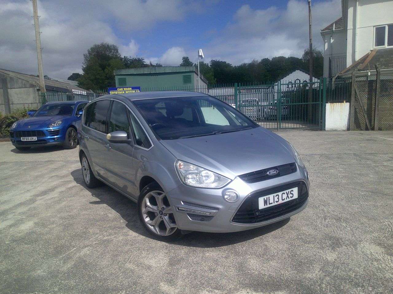 A 2013 FORD S-MAX 2.0 TDCi Titanium MPV 5dr Diesel Manual Euro 5 (163 ps) OVER 50 CARS IN STO A 2013 FORD S-MAX 2.0 TDCi Titanium MPV 5dr Diesel Manual Euro 5 (163 ps) OVER 50 CARS IN STO