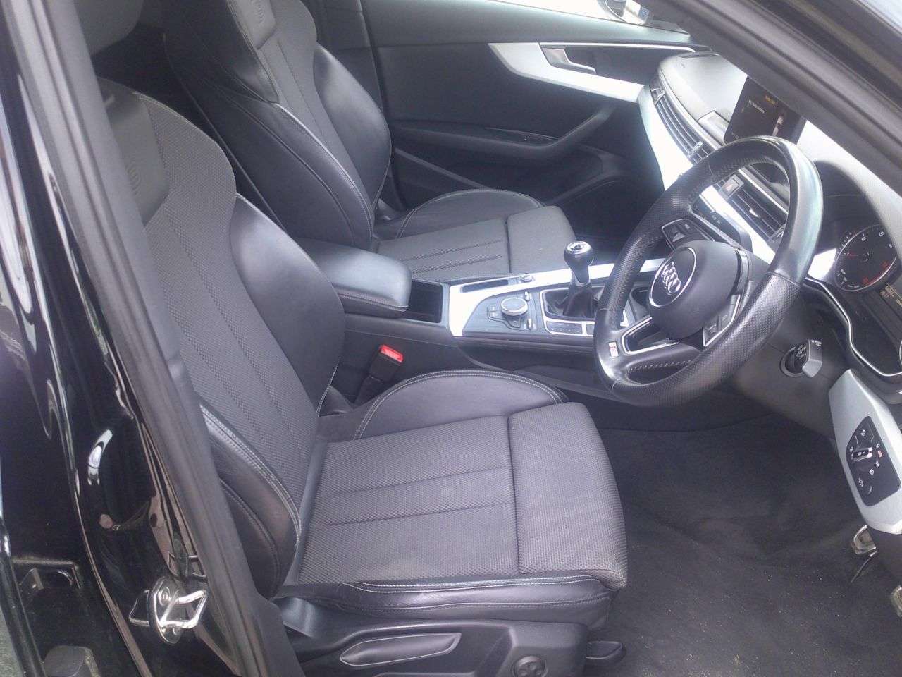 2016 AUDI A4 2016 AUDI A4