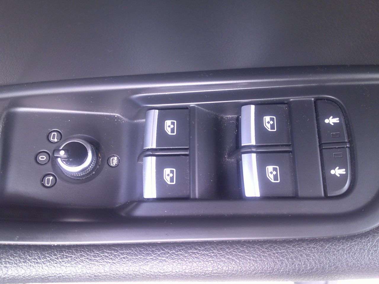 2016 AUDI A4 2016 AUDI A4