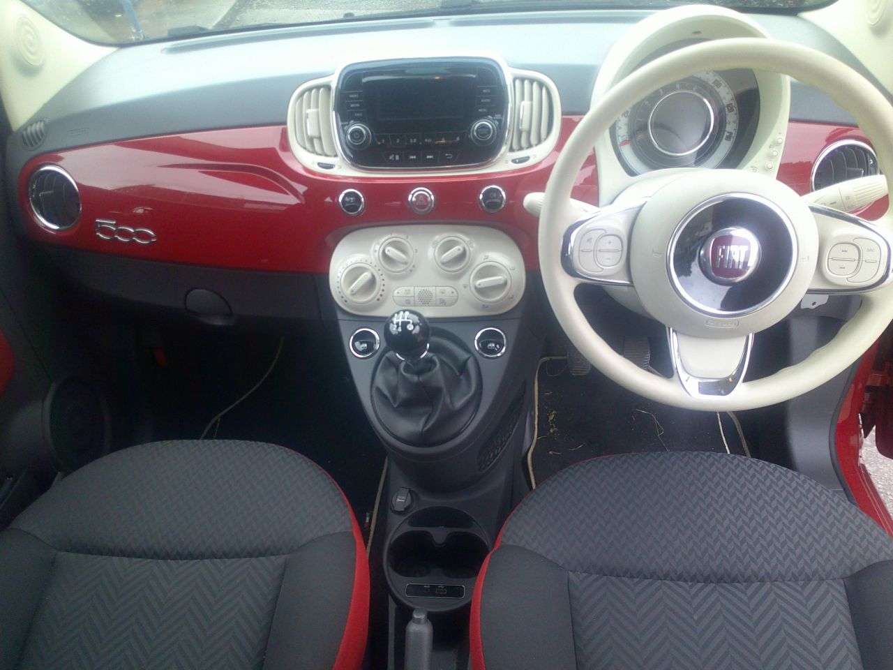 A 2015 FIAT 500 1.2 Pop Hatchback 3dr Petrol Manual Euro 6 (s/s) (69 bhp) 2 KEYS+OVER 50 CA A 2015 FIAT 500 1.2 Pop Hatchback 3dr Petrol Manual Euro 6 (s/s) (69 bhp) 2 KEYS+OVER 50 CA