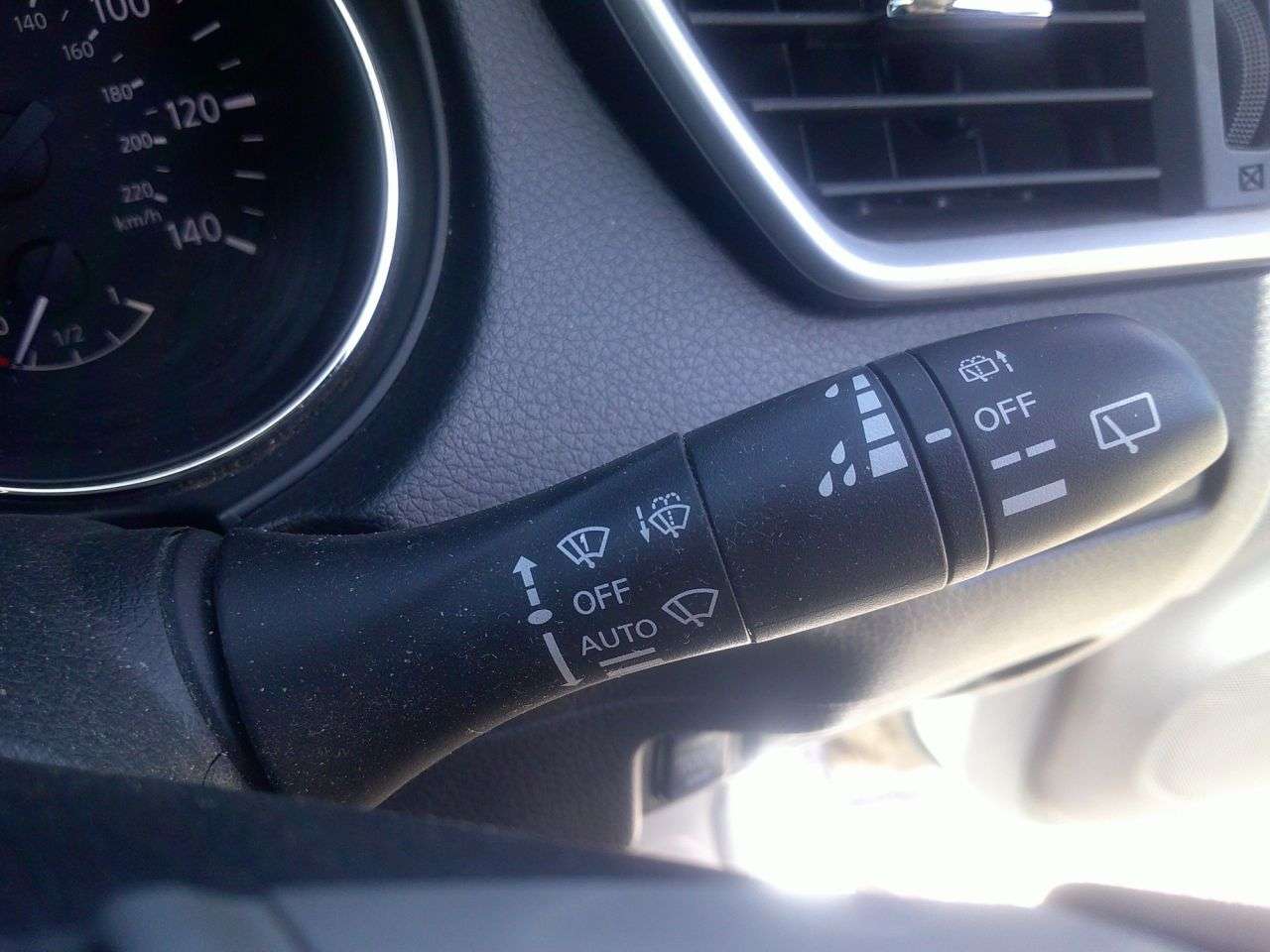 2015 NISSAN X-TRAIL 2015 NISSAN X-TRAIL