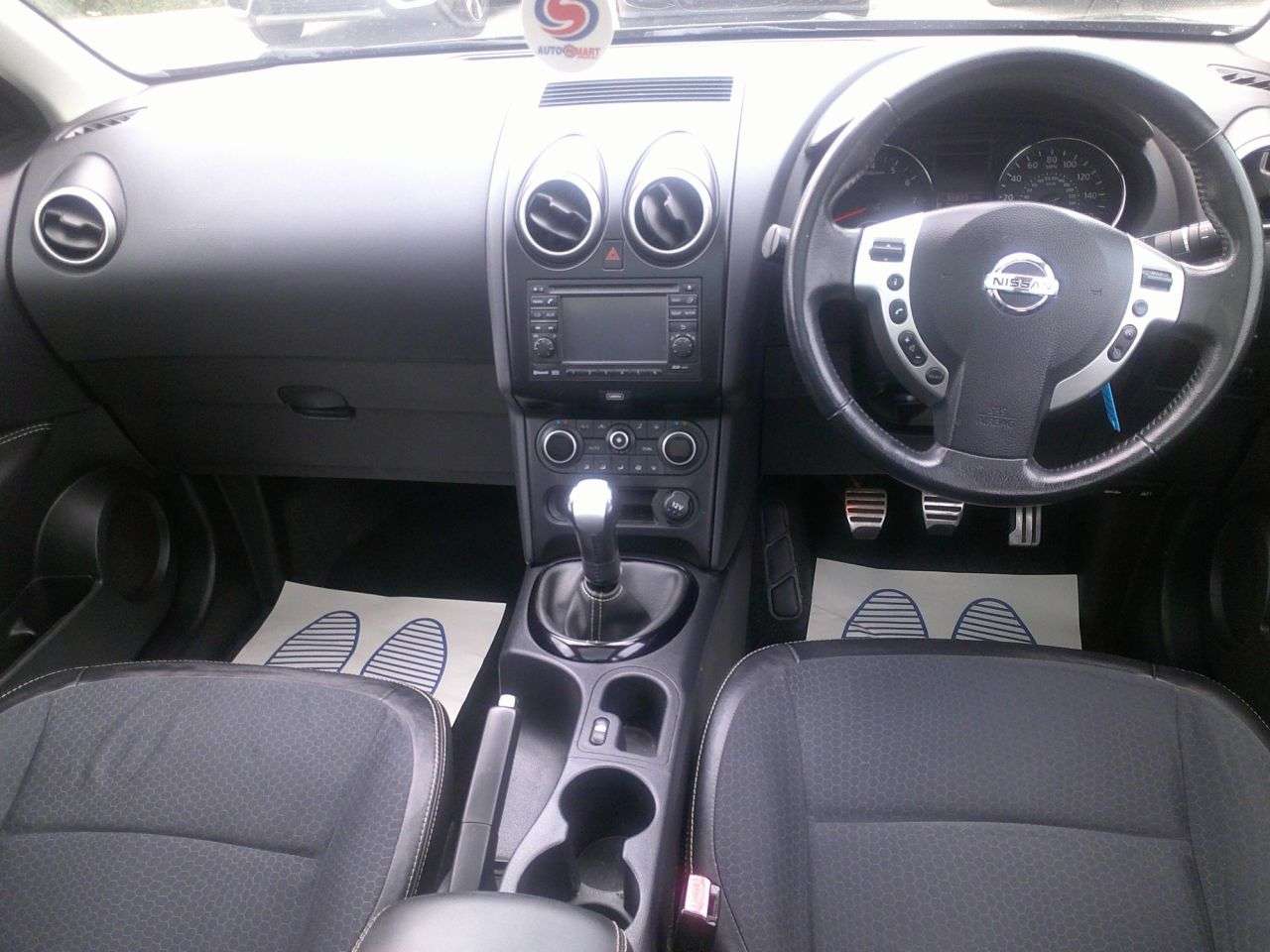 A 2013 NISSAN QASHQAI 1.6 360 SUV 5dr Petrol Manual 2WD Euro 5 (117 ps) 2 KEYS+OVER 50 CARS IN ST A 2013 NISSAN QASHQAI 1.6 360 SUV 5dr Petrol Manual 2WD Euro 5 (117 ps) 2 KEYS+OVER 50 CARS IN ST