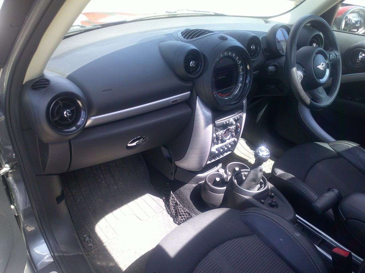 2016 MINI COUNTRYMAN 2016 MINI COUNTRYMAN