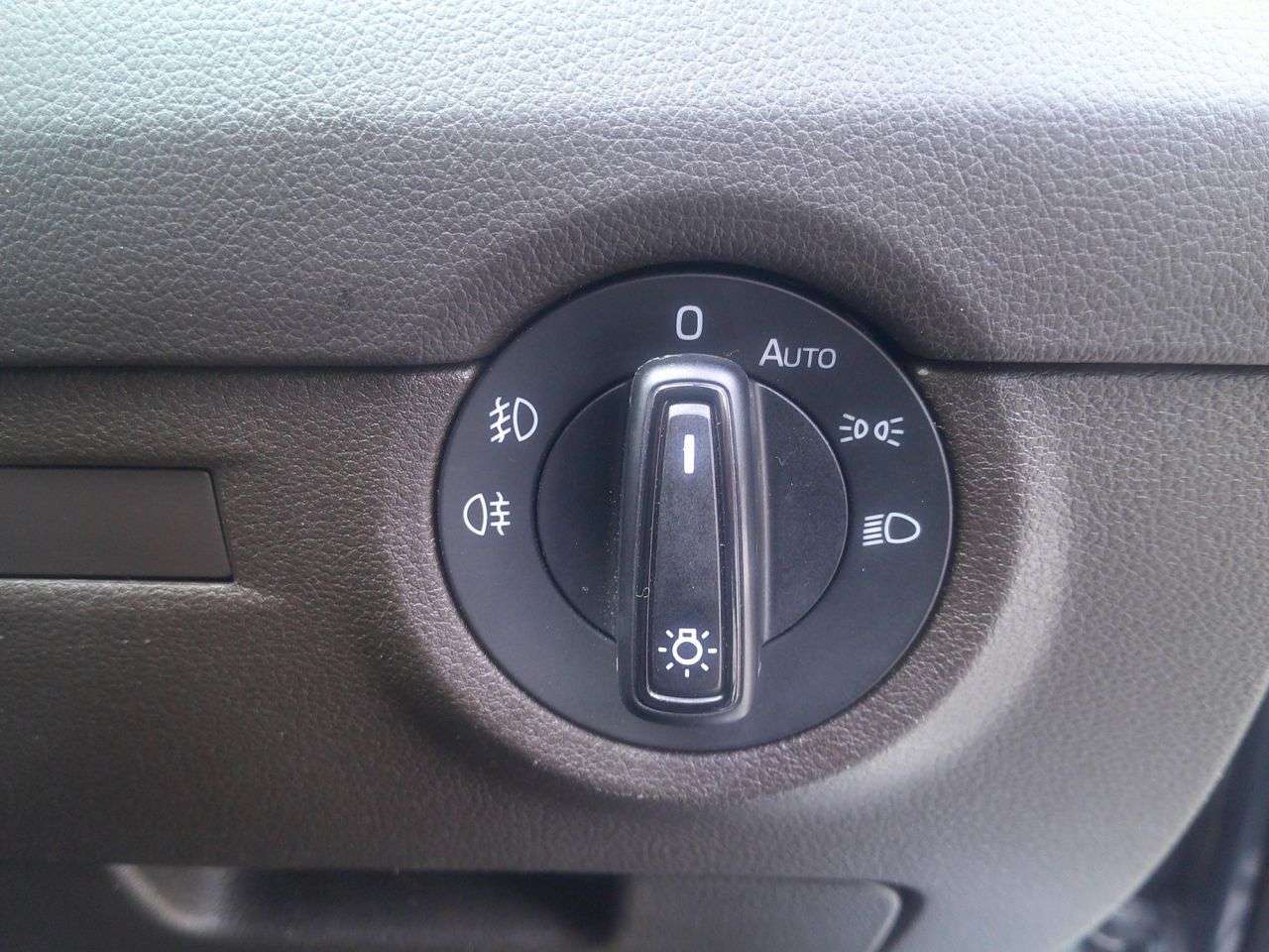 2015 SKODA OCTAVIA 2015 SKODA OCTAVIA