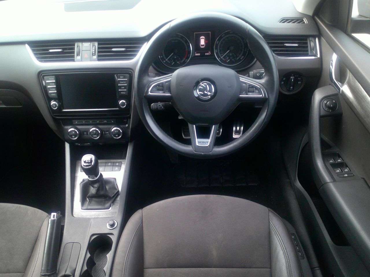 A 2015 SKODA OCTAVIA 2.0 TDI Scout Estate 5dr Diesel Manual 4WD Euro 6 (s/s) (150 ps) OVER 50 CA A 2015 SKODA OCTAVIA 2.0 TDI Scout Estate 5dr Diesel Manual 4WD Euro 6 (s/s) (150 ps) OVER 50 CA