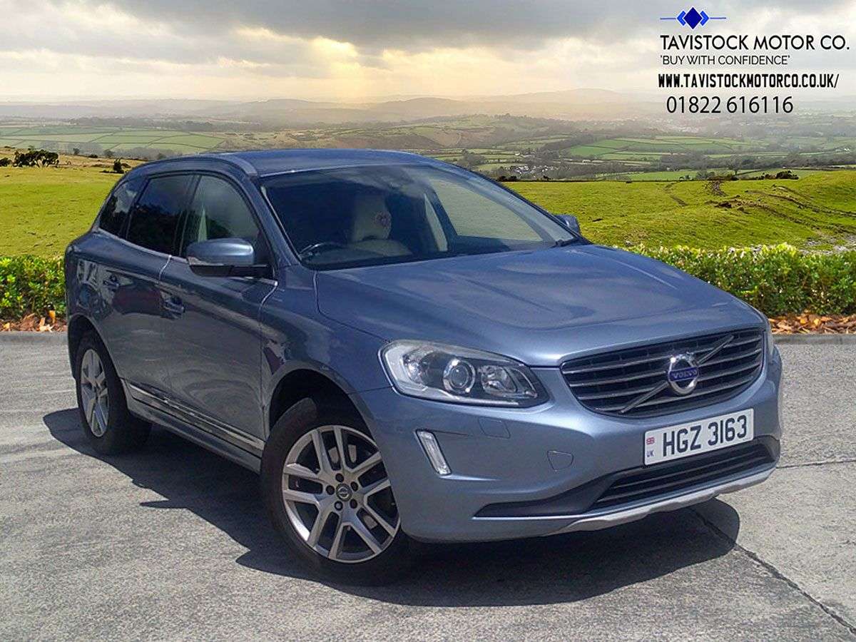 A 2017 VOLVO XC60 2.4 D4 SE Lux Nav SUV 5dr Diesel Auto AWD Euro 6 (s/s) (190 ps) OVER 50 CAR A 2017 VOLVO XC60 2.4 D4 SE Lux Nav SUV 5dr Diesel Auto AWD Euro 6 (s/s) (190 ps) OVER 50 CAR