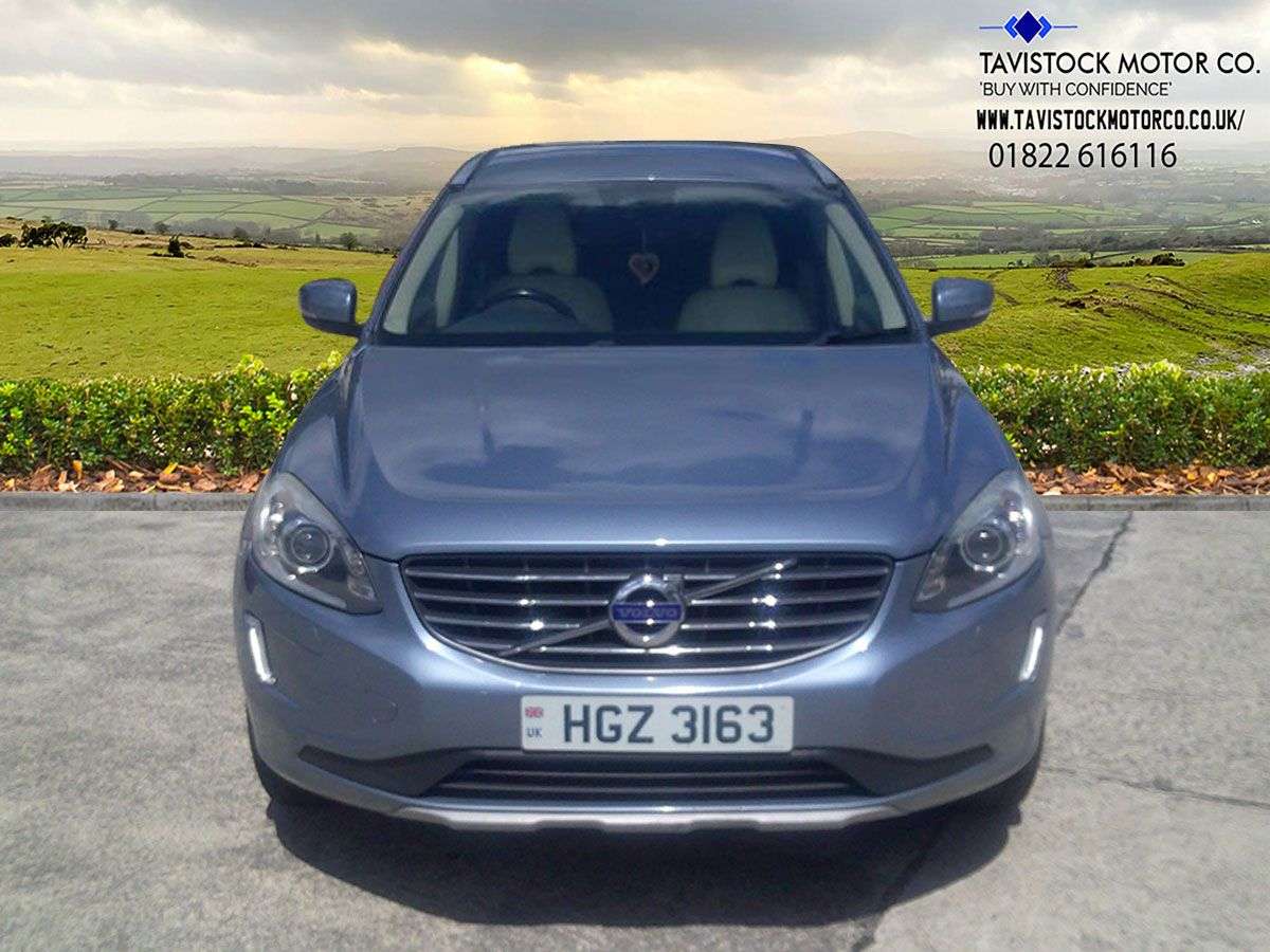 2017 VOLVO XC60 2017 VOLVO XC60