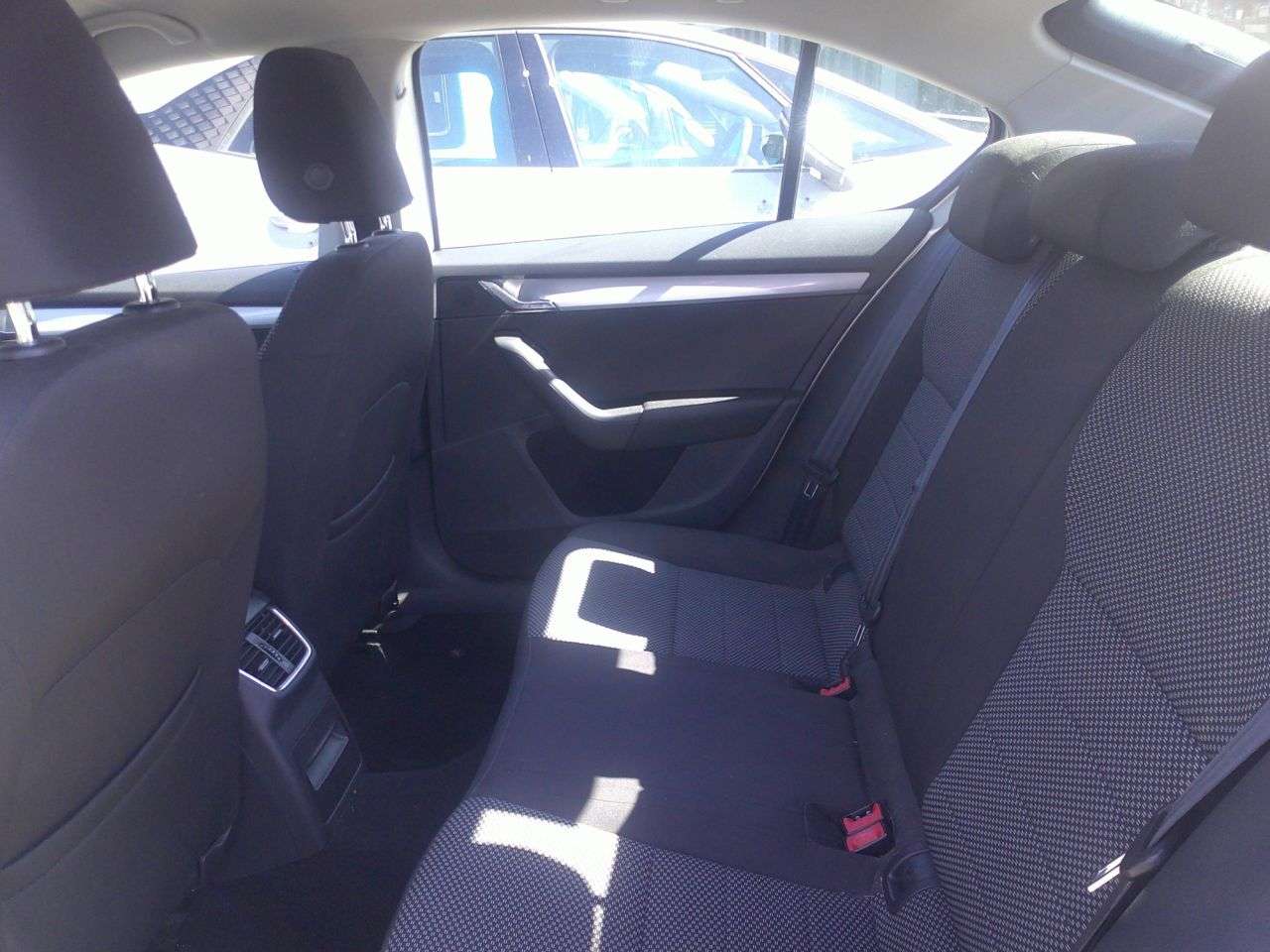 2014 SKODA OCTAVIA 2014 SKODA OCTAVIA