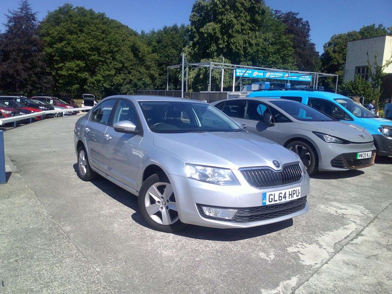 A 2014 SKODA OCTAVIA 1.4 TSI SE Hatchback 5dr Petrol Manual Euro 5 (s/s) (140 ps) A 2014 SKODA OCTAVIA 1.4 TSI SE Hatchback 5dr Petrol Manual Euro 5 (s/s) (140 ps)