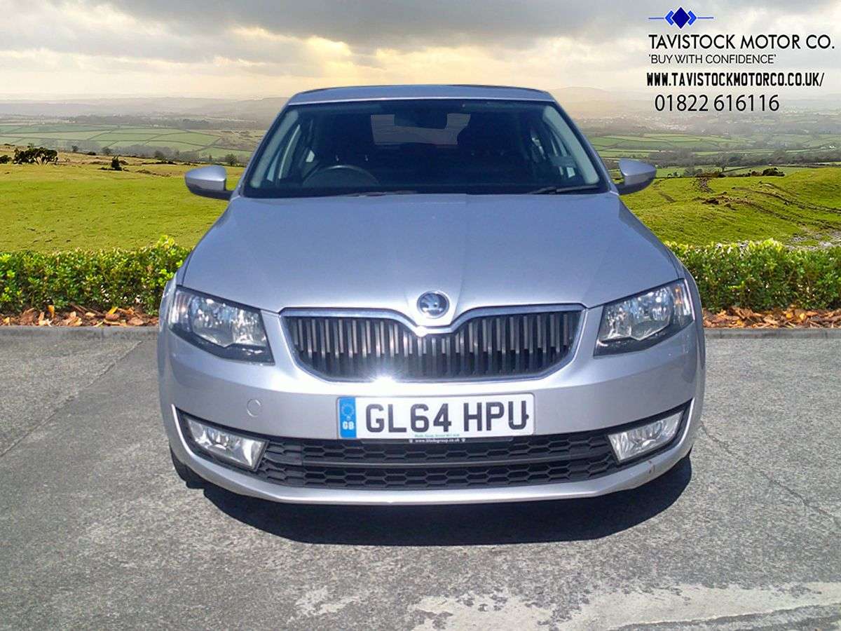 A 2014 SKODA OCTAVIA 1.4 TSI SE Hatchback 5dr Petrol Manual Euro 5 (s/s) (140 ps) A 2014 SKODA OCTAVIA 1.4 TSI SE Hatchback 5dr Petrol Manual Euro 5 (s/s) (140 ps)