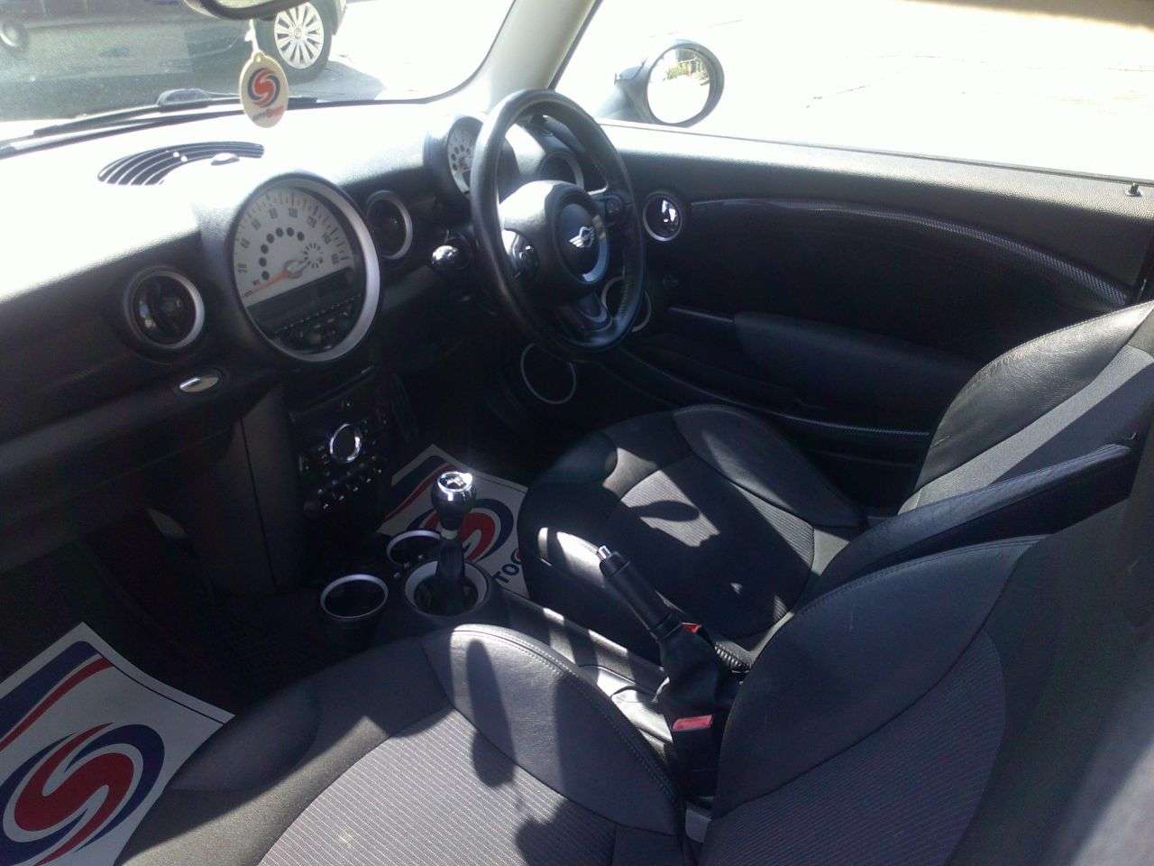 2010 MINI HATCH 2010 MINI HATCH