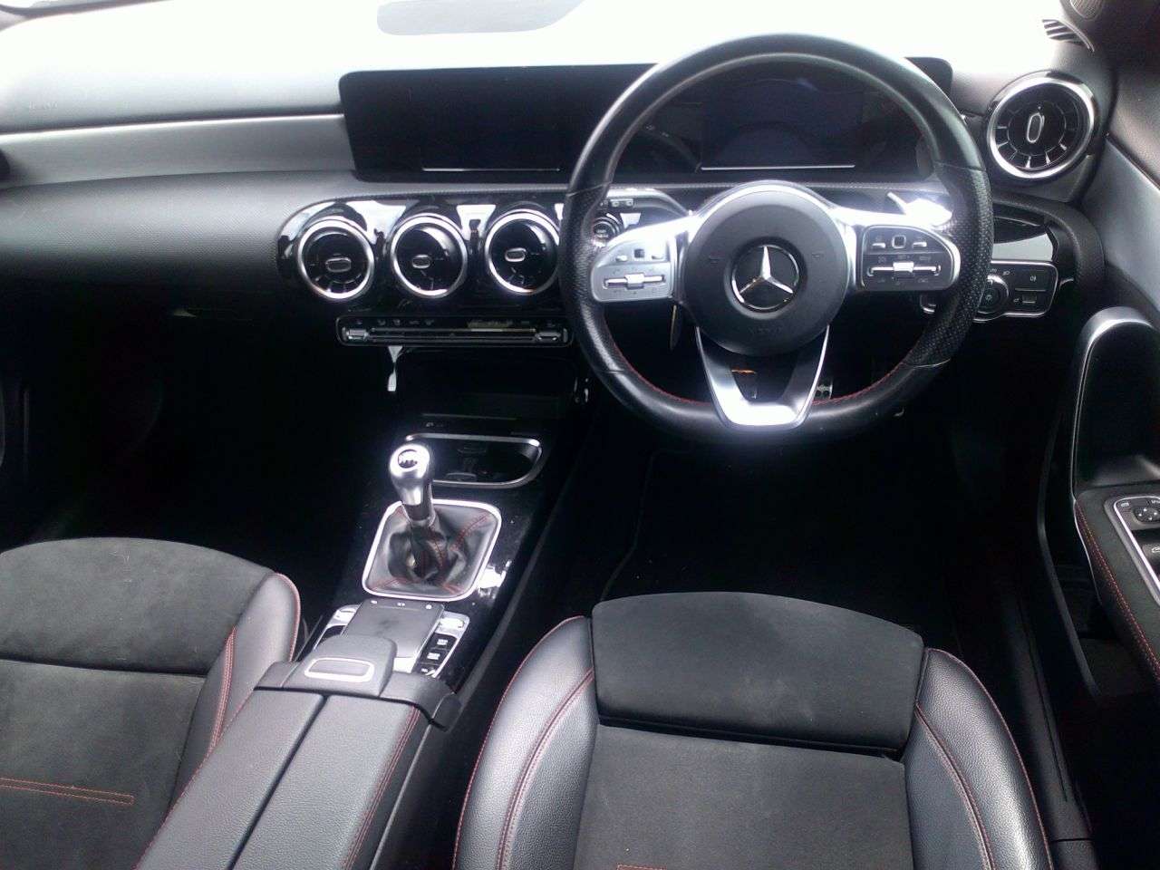 A 2019 MERCEDES-BENZ A CLASS 1.3 A200 AMG Line Hatchback 5dr Petrol Manual Euro 6 (s/s) (163 ps) GREAT S A 2019 MERCEDES-BENZ A CLASS 1.3 A200 AMG Line Hatchback 5dr Petrol Manual Euro 6 (s/s) (163 ps) GREAT S