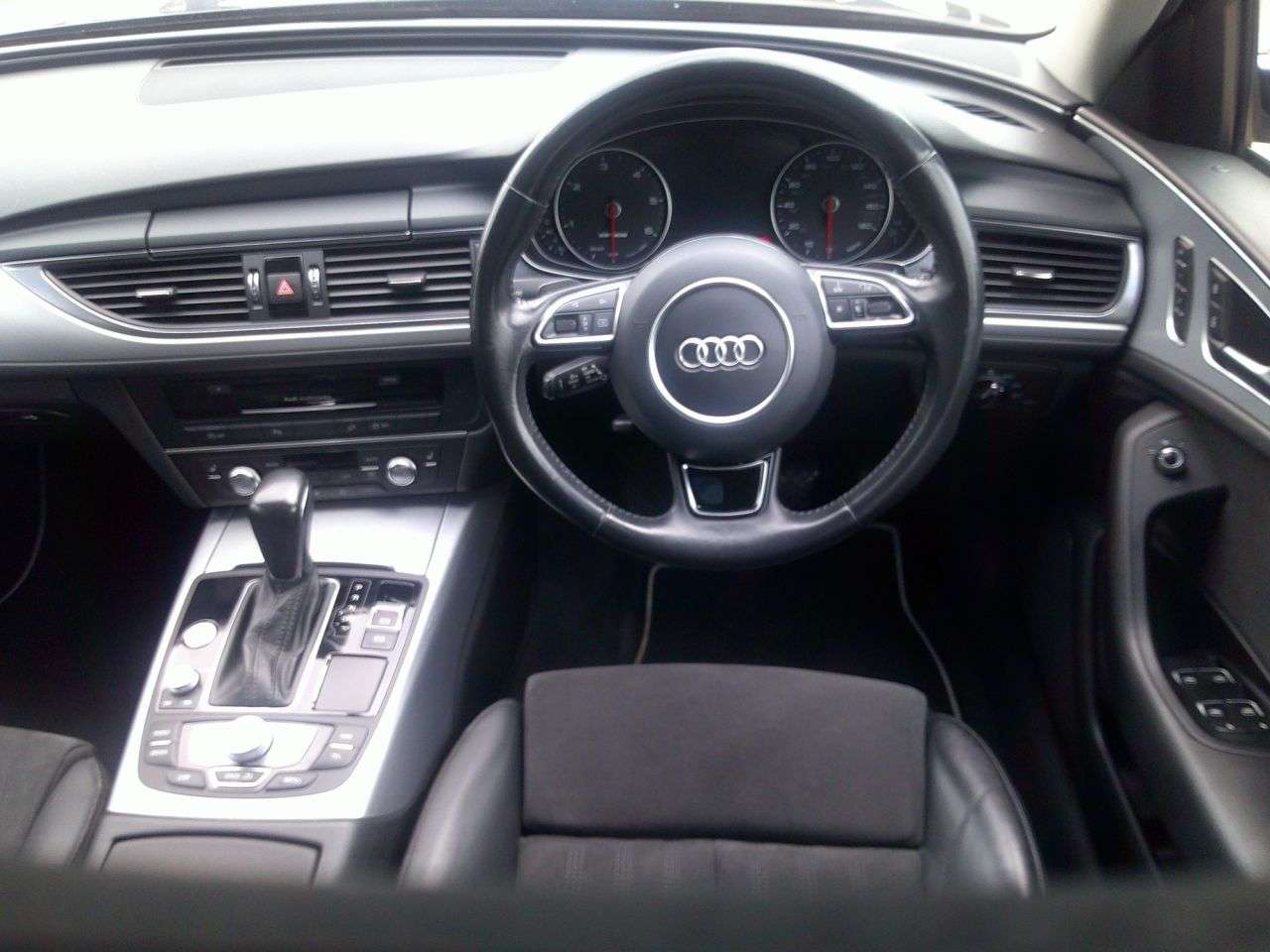 A 2016 AUDI A6 ALLROAD 3.0 BiTDI V6 Sport Estate 5dr Diesel Tiptronic quattro Euro 6 (s/s) (320 ps A 2016 AUDI A6 ALLROAD 3.0 BiTDI V6 Sport Estate 5dr Diesel Tiptronic quattro Euro 6 (s/s) (320 ps