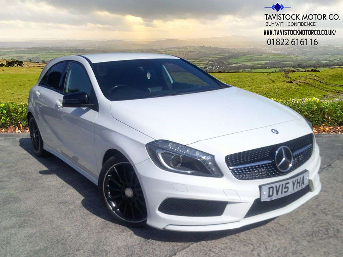 A 2015 MERCEDES-BENZ A CLASS 2.1 A200 CDI AMG Night Edition Hatchback 5dr Diesel 7G-DCT Euro 6 (s/s) (13 A 2015 MERCEDES-BENZ A CLASS 2.1 A200 CDI AMG Night Edition Hatchback 5dr Diesel 7G-DCT Euro 6 (s/s) (13