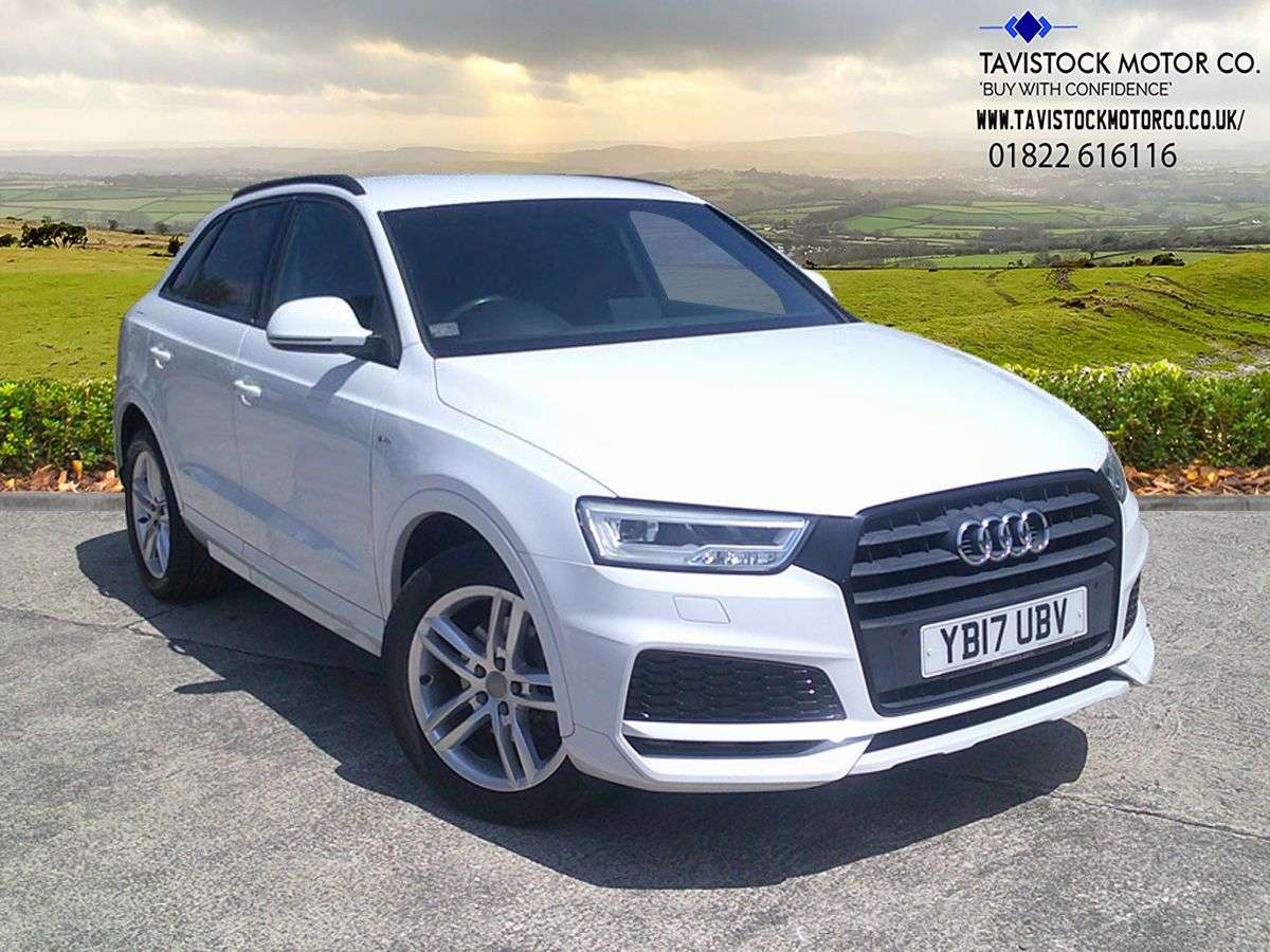 A 2017 AUDI Q3 1.4 TFSI CoD S line Edition SUV 5dr Petrol Manual Euro 6 (s/s) (150 ps) GRE A 2017 AUDI Q3 1.4 TFSI CoD S line Edition SUV 5dr Petrol Manual Euro 6 (s/s) (150 ps) GRE