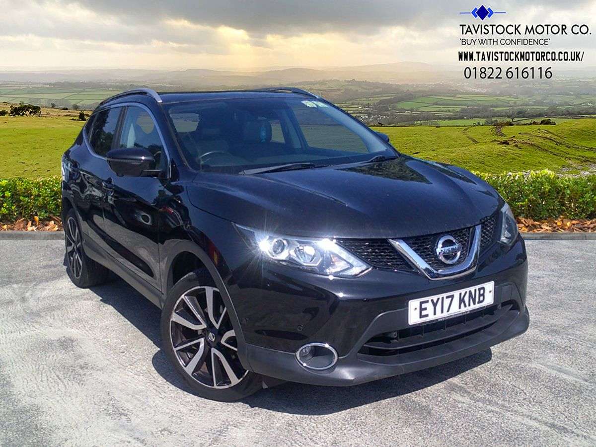 A 2017 NISSAN QASHQAI 1.5 dCi Tekna SUV 5dr Diesel Manual 2WD Euro 6 (s/s) (110 ps) 2 KEYS+OVER 5 A 2017 NISSAN QASHQAI 1.5 dCi Tekna SUV 5dr Diesel Manual 2WD Euro 6 (s/s) (110 ps) 2 KEYS+OVER 5