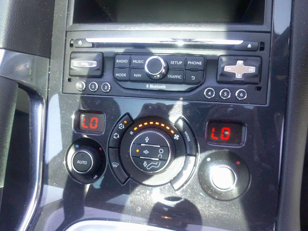 2016 PEUGEOT 3008 2016 PEUGEOT 3008