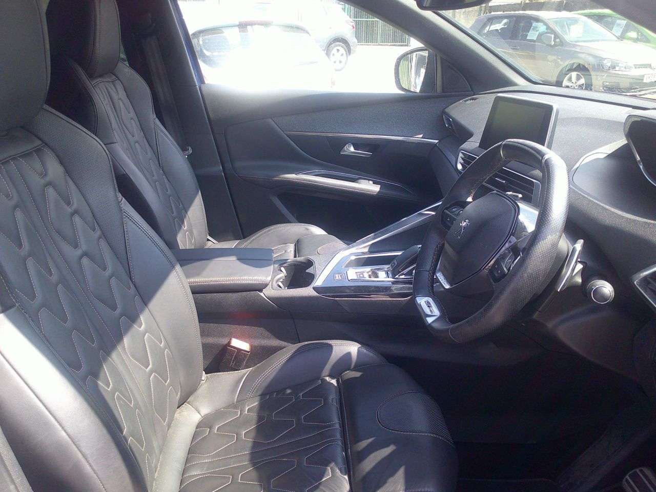 2017 PEUGEOT 3008 2017 PEUGEOT 3008