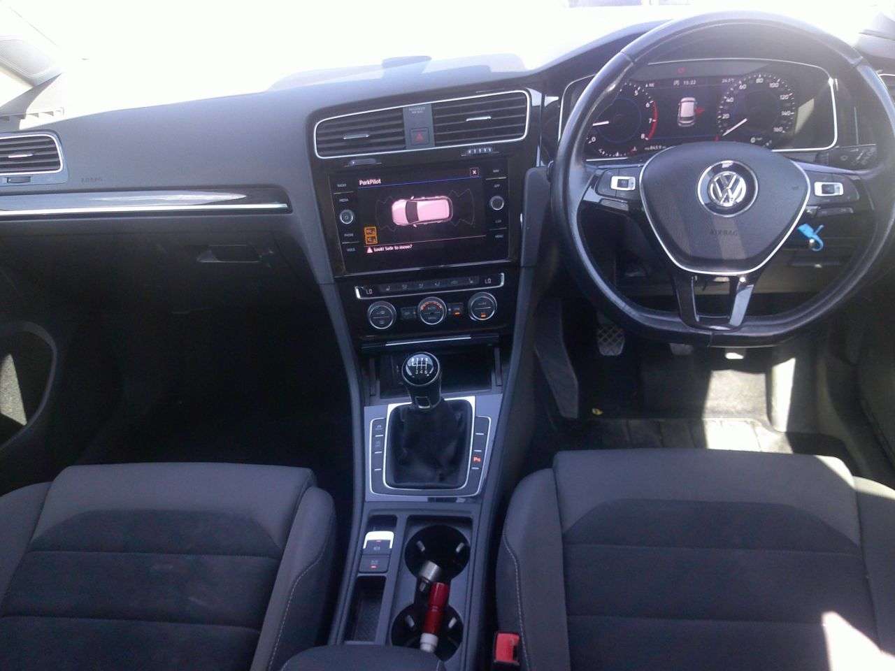 A 2020 VOLKSWAGEN GOLF 1.5 TSI EVO GT Edition Hatchback 5dr Petrol Manual Euro 6 (s/s) (150 ps) GR A 2020 VOLKSWAGEN GOLF 1.5 TSI EVO GT Edition Hatchback 5dr Petrol Manual Euro 6 (s/s) (150 ps) GR