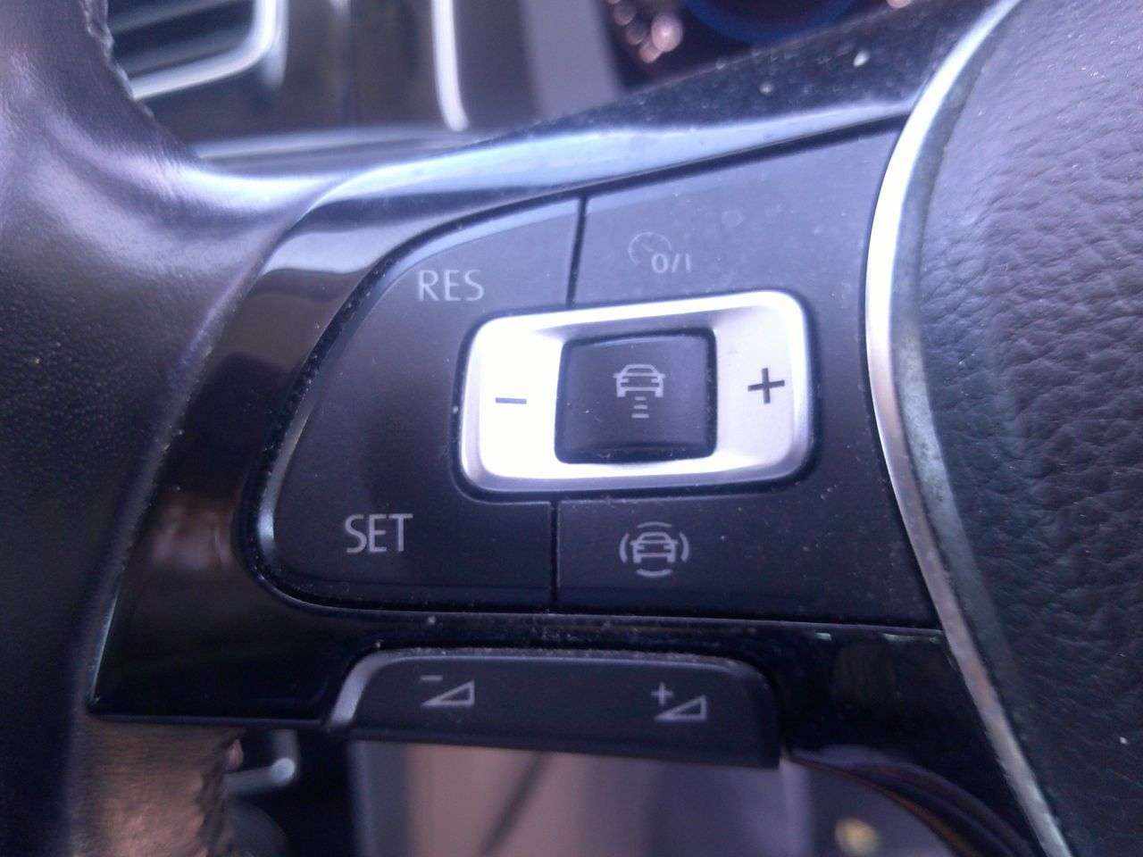 2020 VOLKSWAGEN GOLF 2020 VOLKSWAGEN GOLF