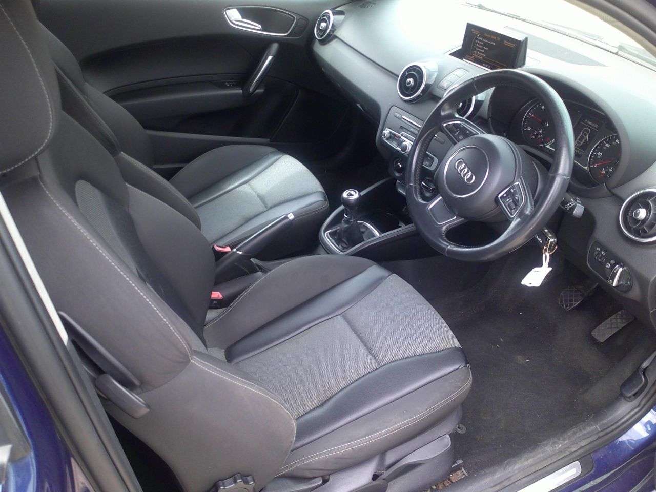 2015 AUDI A1 2015 AUDI A1