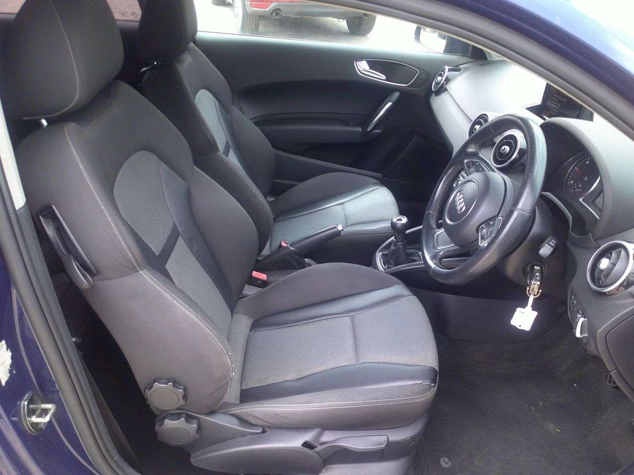 2015 AUDI A1 2015 AUDI A1