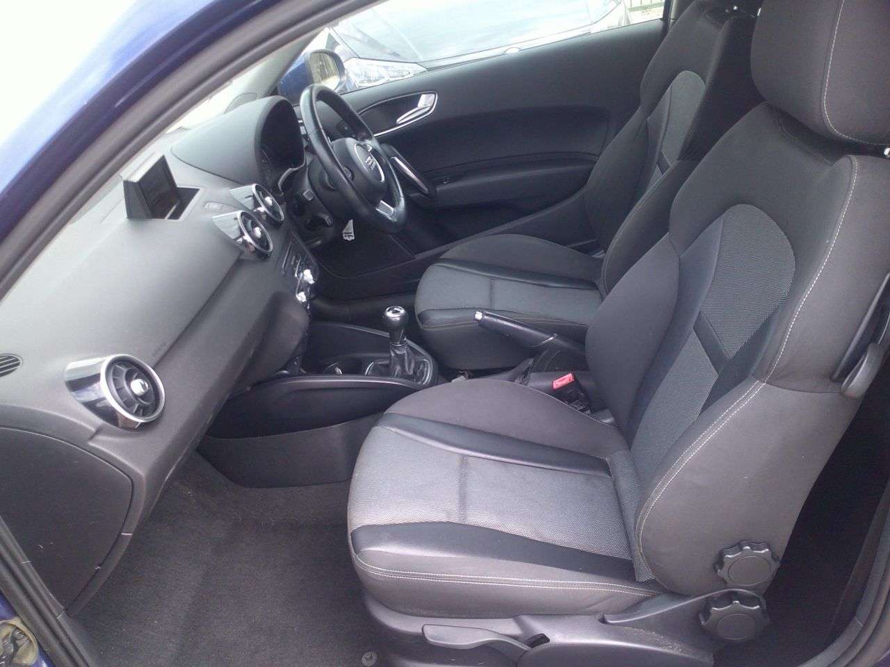 2015 AUDI A1 2015 AUDI A1